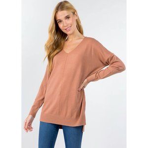 Dreamers by Debut Dust Clay V Neck Front Seam